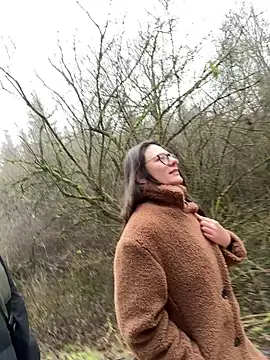 AvaFlowers6 online show from December 16, 8:41 am