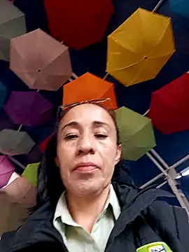 Coeur de luxure online show from December 18, 3:40 pm