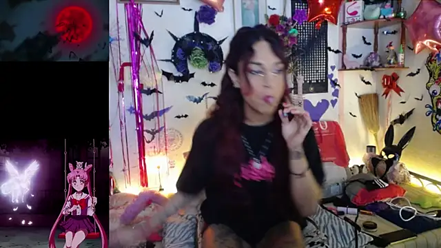 purplekattlyn online show from May 28, 7:38 am