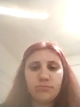 Snapshot of mokra_olka chatting on April 8, 6:02 am mokra olka online show from April 8, 6:02 am