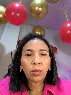 Mrsvictoriaaa online show from February 18, 2:38 pm