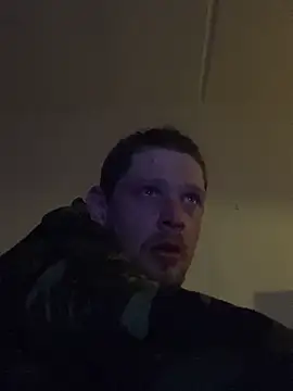 VickyDevilEU online show from March 4, 1:12 am