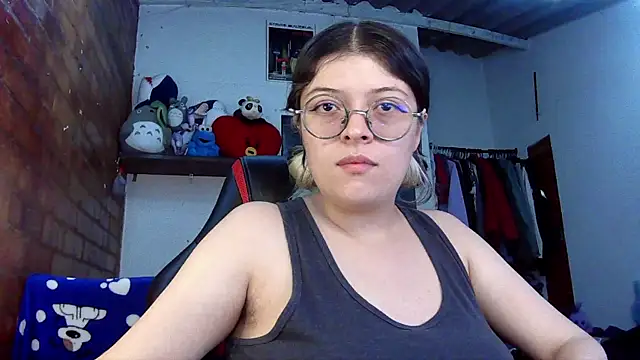 Emily  katz online show from March 18, 11:09 pm