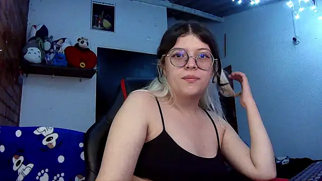 Emily  katz online show from March 23, 1:42 am