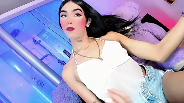 Snapshot of Brytany_TiffanySX chatting on March 20, 11:23 pm Brytany TiffanySX online show from March 20, 11:23 pm