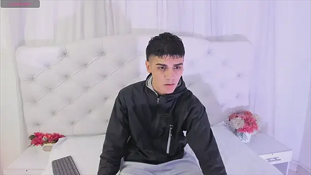 frank jhonsson online show from September 16, 7:04 pm