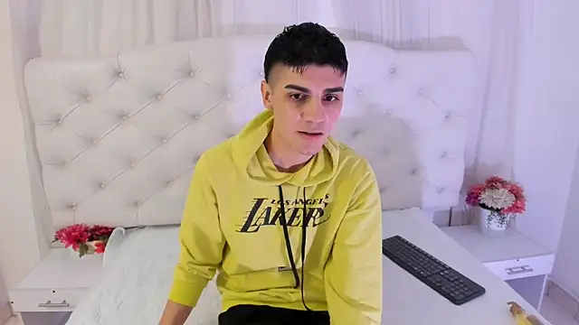 frank jhonsson online show from October 15, 6:52 pm