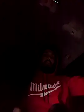 Snapshot of QueenM3 chatting on March 17, 7:57 am QueenM3 online show from March 17, 7:57 am