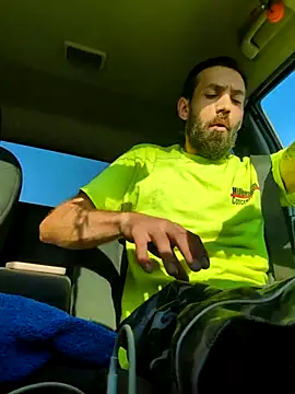 QueenM3 online show from October 4, 8:51 pm