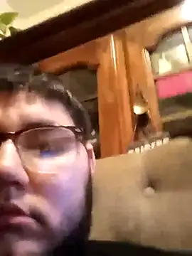 Snapshot of Bigdaddy-Marc chatting on February 19, 11:49 am Bigdaddy-Marc online show from February 19, 11:49 am