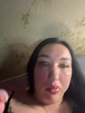 Naughtbaby 2025 online show from July 18, 1:32 am