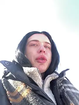 AlishaPrettyBlade online show from March 9, 6:28 am