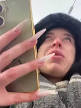 AlishaPrettyBlade online show from March 12, 9:34 am