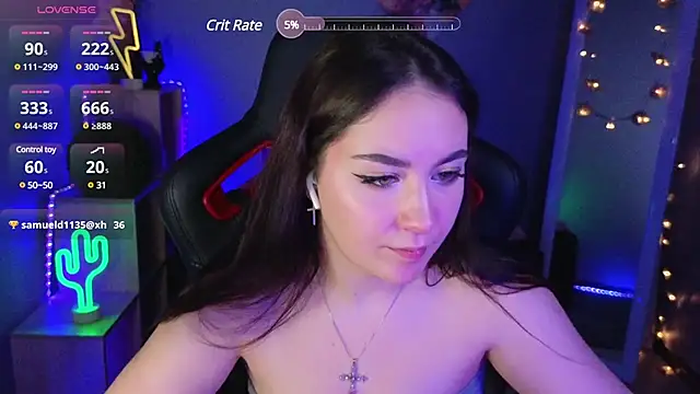 AshleySkott  online show from March 8, 10:43 am