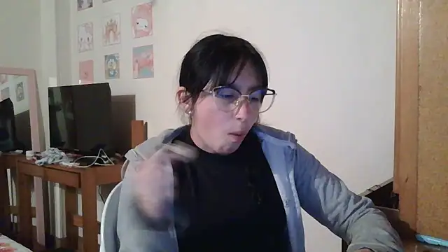 Arielle lov online show from October 30, 10:32 pm