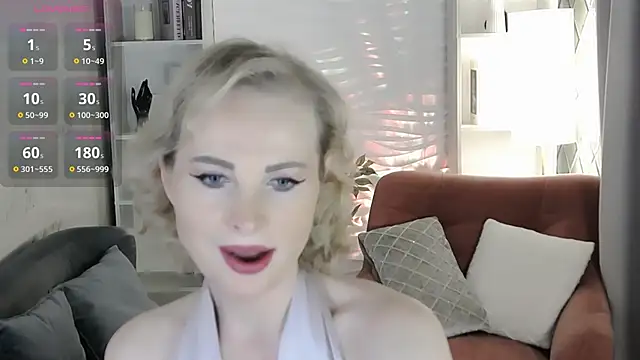 Snapshot of Sandra_Kind chatting on February 1, 5:28 am Sandra Kind online show from February 1, 5:28 am