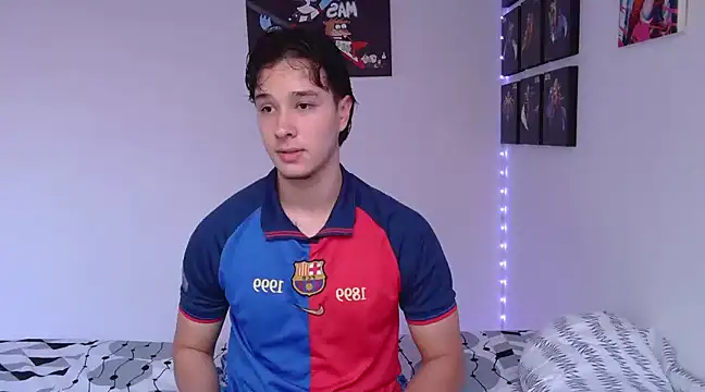 Snapshot of jack_walker190 chatting on March 22, 11:42 am jack walker190 online show from March 22, 11:42 am