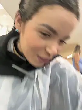 Snapshot of segb chatting on September 9, 4:28 pm segb online show from September 9, 4:28 pm