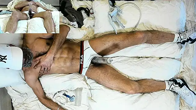 Snapshot of VISIOBISEX chatting on March 13, 1:54 am VISIOBISEX online show from March 13, 1:54 am