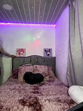 Snapshot of Emily-teen chatting on November 6, 7:37 pm Emily-teen online show from November 6, 7:37 pm