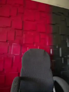 Snapshot of Emily-teen chatting on January 17, 7:28 pm Emily-teen online show from January 17, 7:28 pm