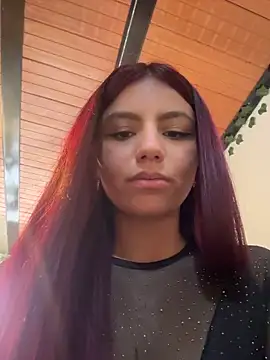 Snapshot of Emily-teen chatting on January 31, 7:11 pm Emily-teen online show from January 31, 7:11 pm