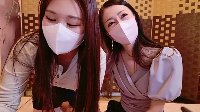 Snapshot of noa_chi chatting on October 20, 3:40 am noa chi online show from October 20, 3:40 am