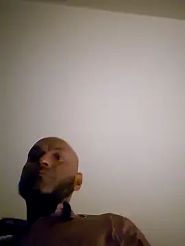 Snapshot of Mrnutella chatting on March 3, 2:15 am Mrnutella online show from March 3, 2:15 am