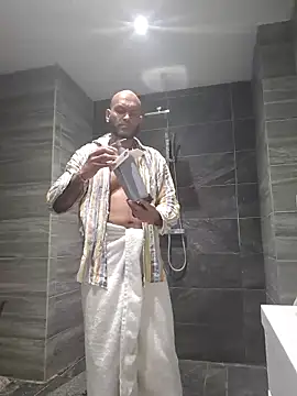 Snapshot of Mrnutella chatting on March 18, 2:25 am Mrnutella online show from March 18, 2:25 am