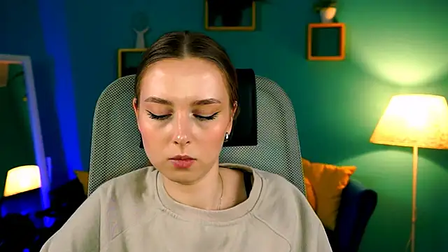 JenniferGraces online show from March 17, 12:25 pm