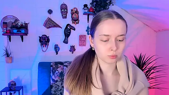Snapshot of JenniferGraces chatting on May 26, 6:15 pm JenniferGraces online show from May 26, 6:15 pm