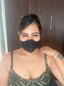 Sexy Madhuri Bhabhi online show from March 21, 8:19 am