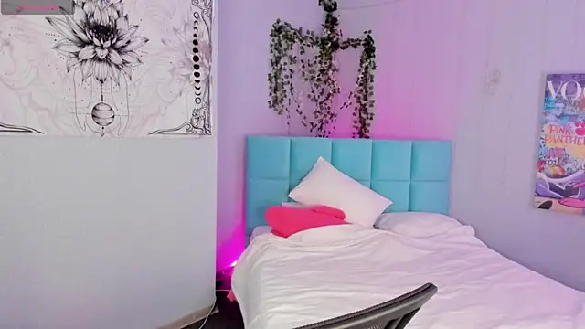 boozekirs  online show from March 23, 2:59 am