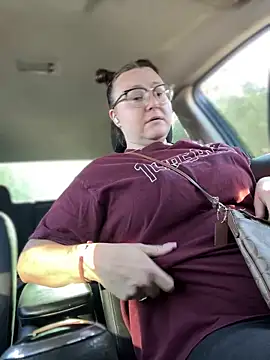 HTXBELLE online show from April 6, 10:33 pm