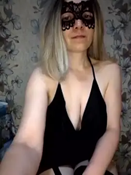 AliniX online show from October 25, 10:59 pm