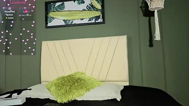 aitana garcia  online show from March 5, 11:06 am