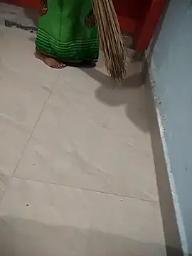 indian couple4 online show from September 14, 12:10 am