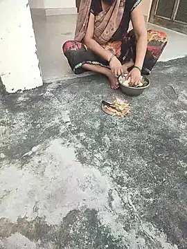 indian couple4 online show from September 21, 1:07 am