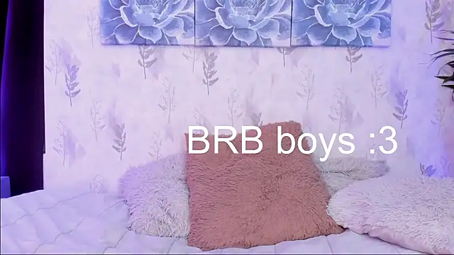 iiangel  online show from March 18, 8:03 am