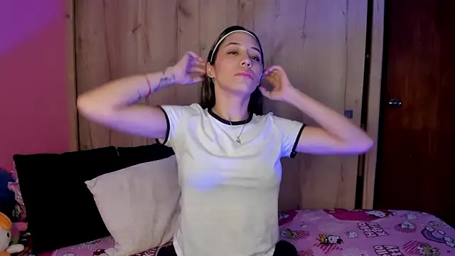 TANIA 06 online show from May 15, 8:49 pm