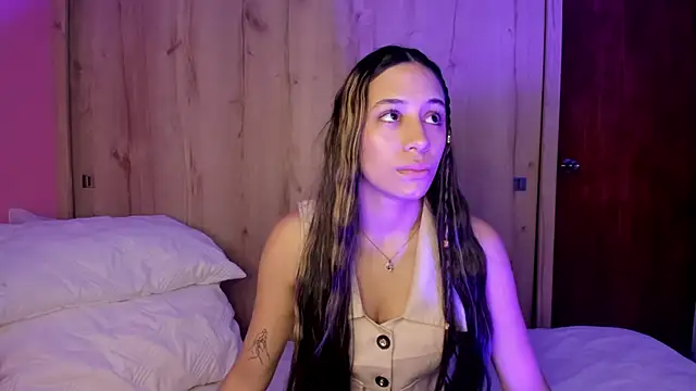TANIA 06 online show from May 25, 1:17 pm