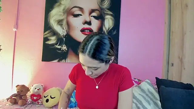 TANIA 06 online show from July 9, 1:04 pm