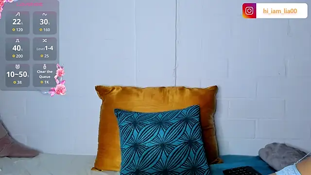 LiaHansson online show from September 27, 8:14 pm