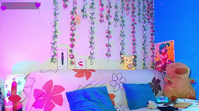 Vicky Miller 05 online show from April 10, 6:45 pm