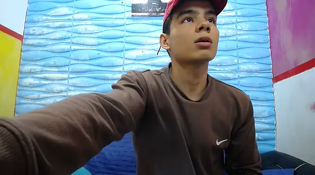 Snapshot of seigfried0 chatting on March 5, 7:06 pm seigfried0 online show from March 5, 7:06 pm