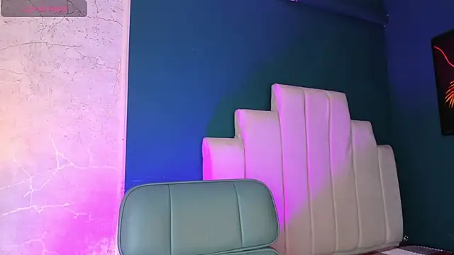 Allex Cano online show from December 16, 3:44 am