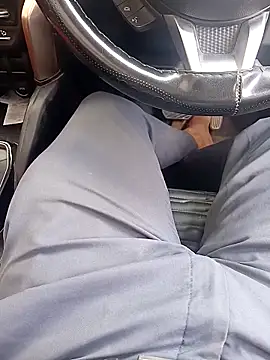 Snapshot of bairobunde chatting on November 4, 8:24 am bairobunde online show from November 4, 8:24 am