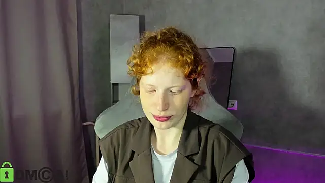 Sandra Wi1son online show from September 11, 1:28 am