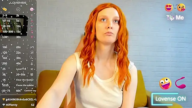 Snapshot of KristinMoore chatting on March 20, 12:43 pm KristinMoore online show from March 20, 12:43 pm