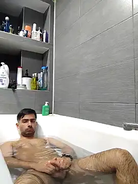 Snapshot of andreiiiii2025 chatting on November 27, 2:08 pm andreiiiii2025 online show from November 27, 2:08 pm